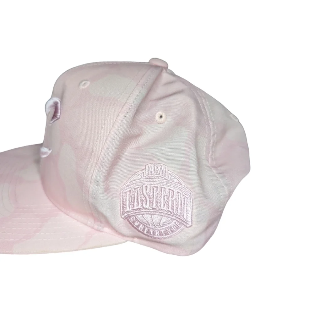 Mitchell & Ness Cleveland Cavaliers Pink Tye Dye Snapback